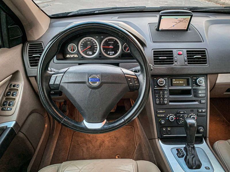 Volvo XC90 • 2013 • 190,000 km 14