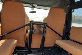 Land Rover Defender • 2000 • 47,000 km 3