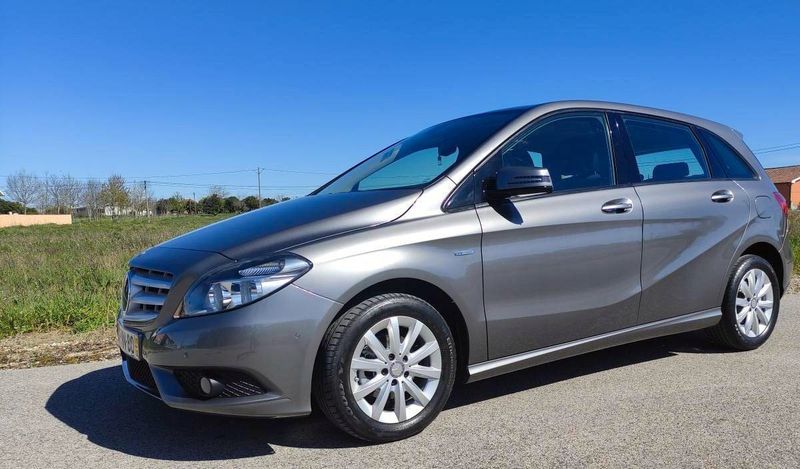 Mercedes-Benz B-Class Electric Drive • 2011 • 89,999 km 7