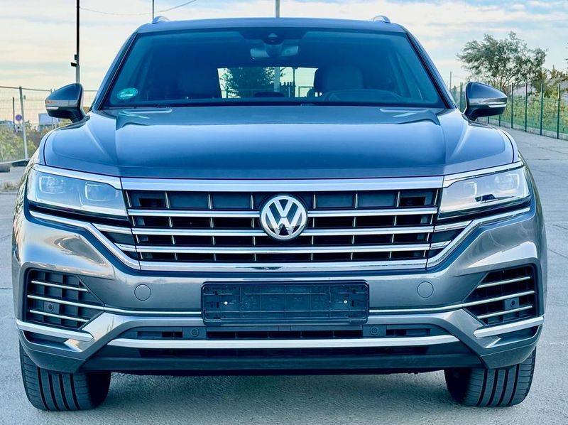 Volkswagen Touareg • 2019 • 160,000 km 14