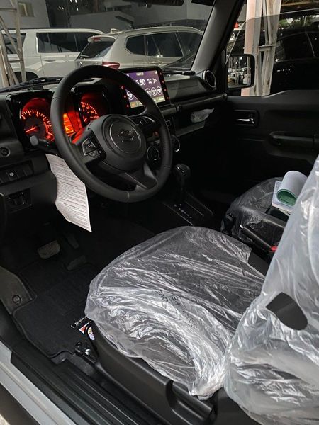 Suzuki Jimny • 2019 • 3 km 2