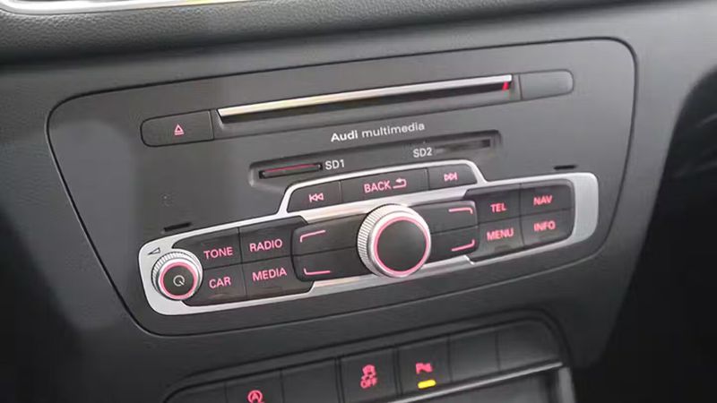 Audi Q3 • 2015 • 65,124 km 3