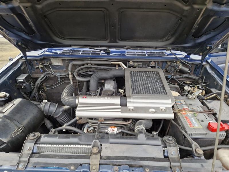 Mitsubishi Pajero • 2001 • 2,060,000 km 5