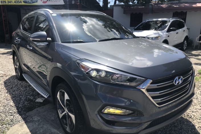 Hyundai Tucson • 2016 • 230 km 1