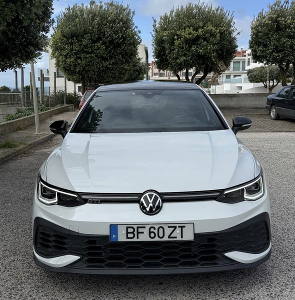 Volkswagen Golf • 2021 • 37,000 km 1
