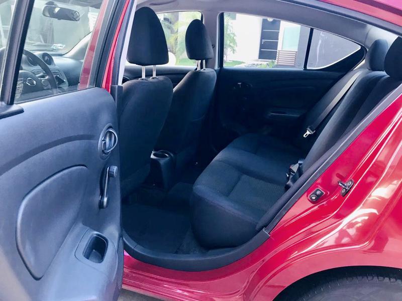 Nissan Versa • 2012 • 37,599 km 1