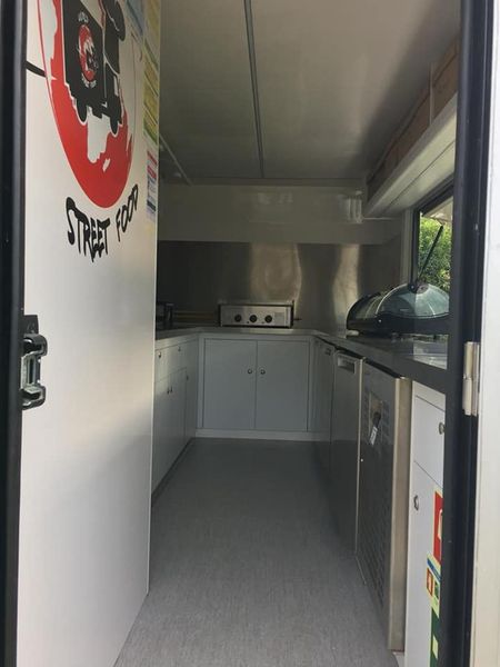 Renault Master • 2009 • 226,000 km 3