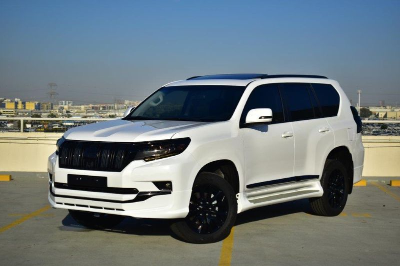 Toyota Land Cruiser • 2022 • 20,980 km 2