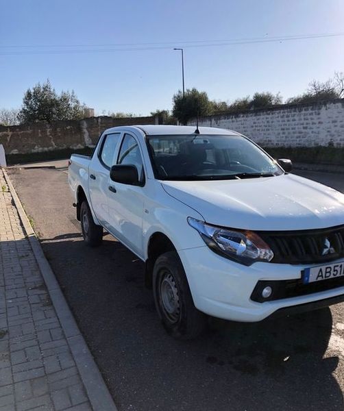 Mitsubishi L200 • 2020 • 27,000 km 1