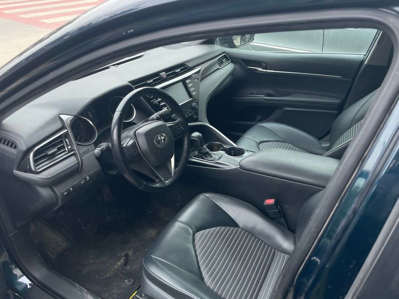 Toyota Camry • 2019 • 90,000 mi 2