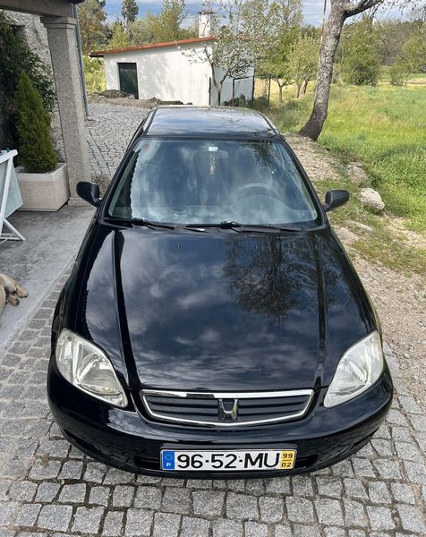 Honda Civic • 1999 • 143,000 km 2