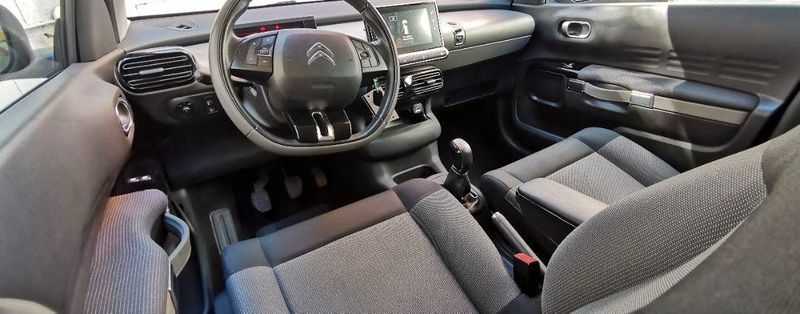 Citroën C4 • 2015 • 100,000 km 2