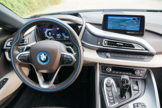 BMW i3 • 2014 • 102,720 km 14