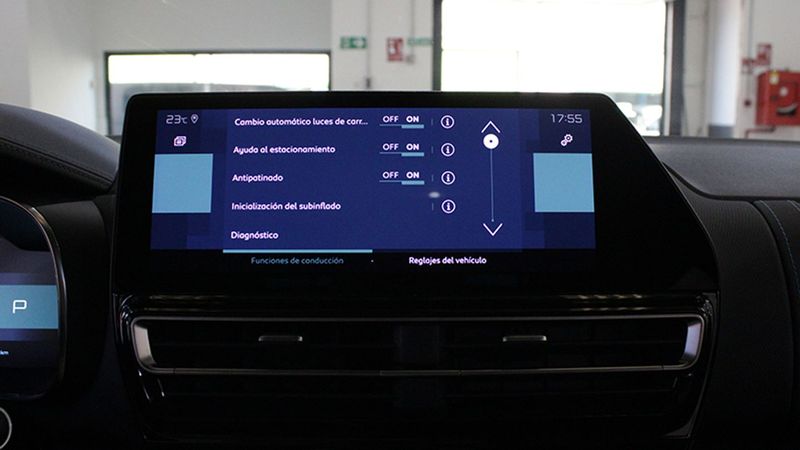 Citroën C5 • 2022 • 27,584 km 11