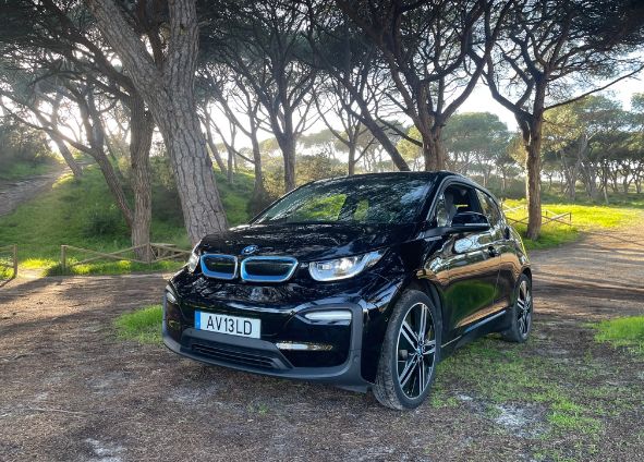 BMW i3 • 2021 • 48,900 km 1