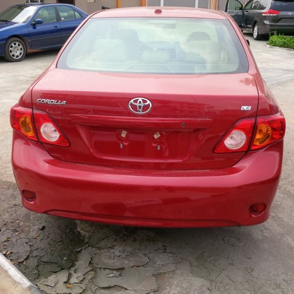 Toyota Corolla • 2010 • 32 km 3