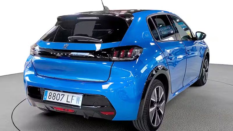 Peugeot 207 • 2020 • 68,344 km 10