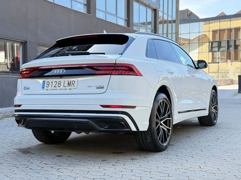 Audi Q8 • 2021 • 81,000 km 3