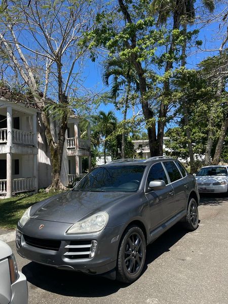 Porsche Cayenne • 2008 • 170,000 km 1