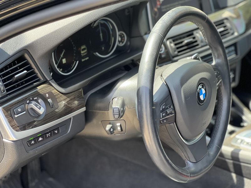 BMW 5 Series • 2016 • 118,000 km 13
