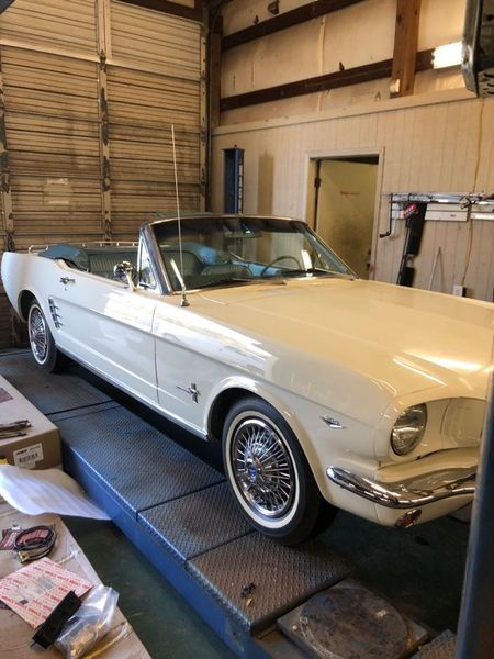 Ford Mustang • 1966 • 106,000 km 7