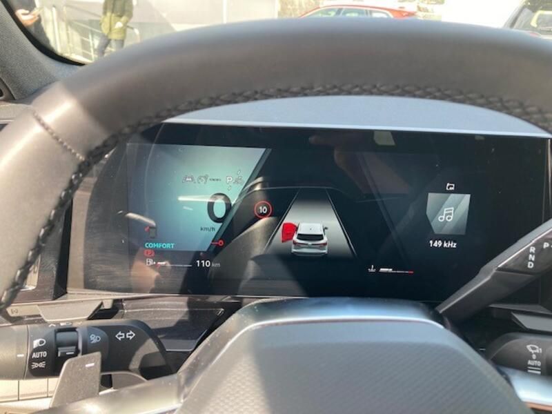 Renault Captur • 2024 • 3,542 km 27