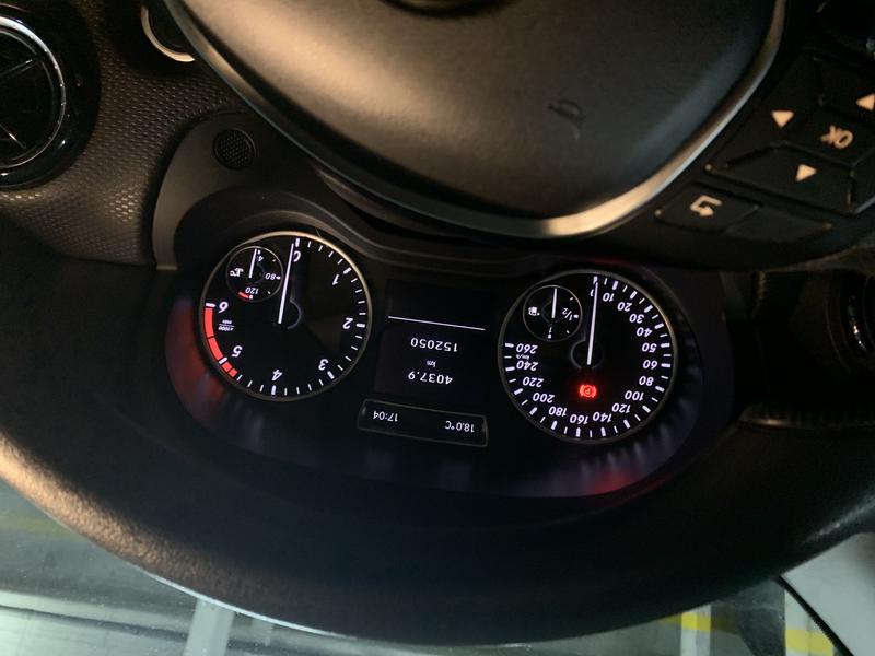 Mercedes-Benz 200 E • 2013 • 15,000 km 4