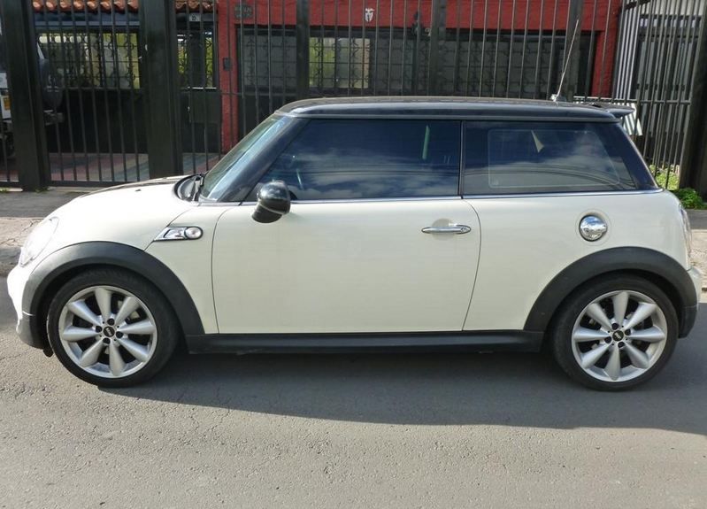 MINI Cooper S • 2011 • 120,000 km 2