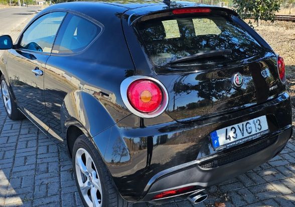 Alfa Romeo MiTo • 2008 • 135,000 km 2