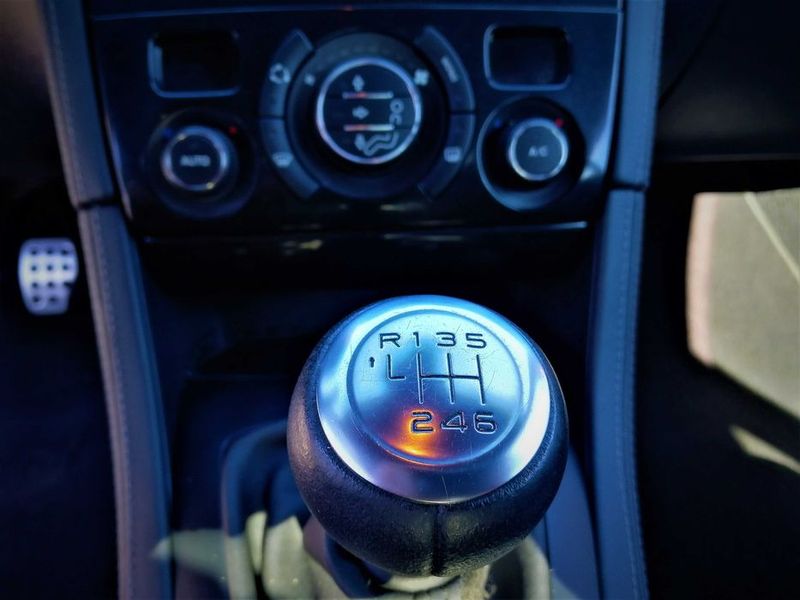 Peugeot RCZ • 2011 • 149,000 km 5