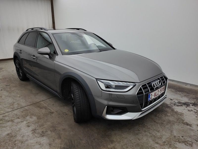 Audi A4 Allroad • 2021 • 60,667 km 1