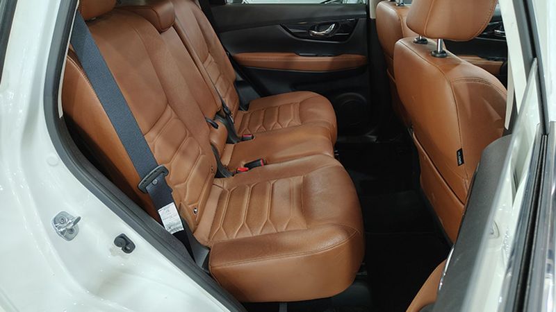 Nissan X-Trail • 2017 • 88,350 km 21