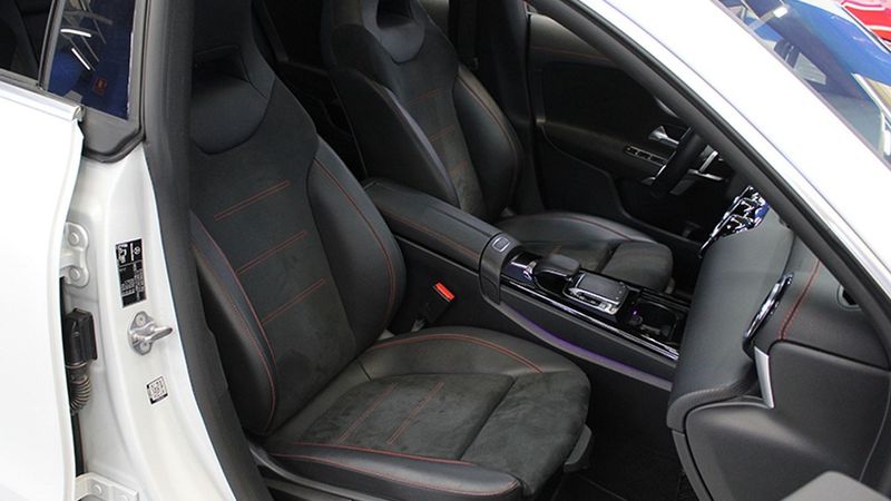 Mercedes-Benz CLA-Class • 2019 • 54,609 km 12