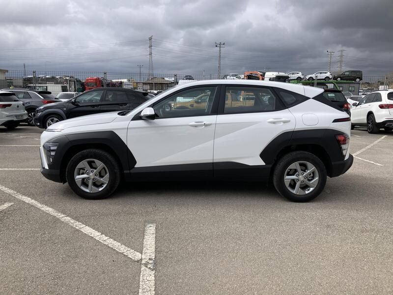 Hyundai Kona • 2024 • 6,383 km 2