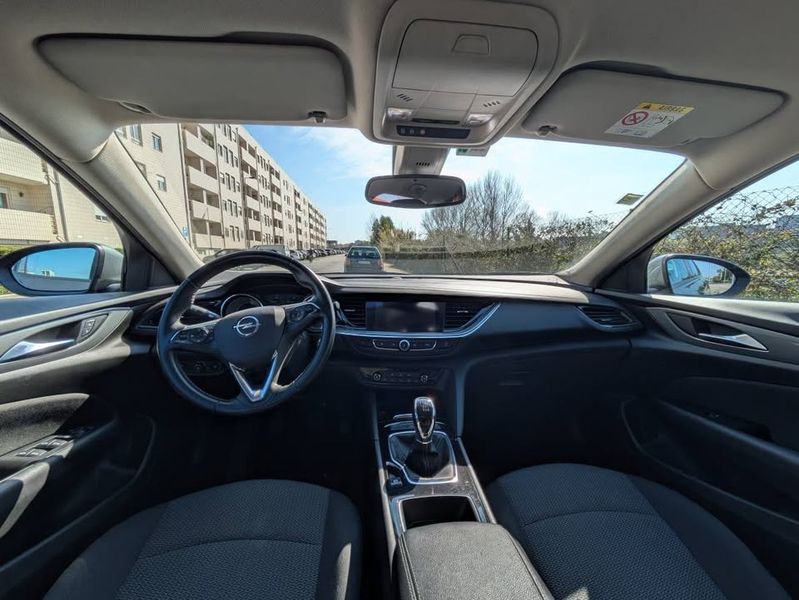 Opel Omega • 2017 • 118,000 km 5