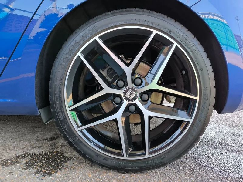 Seat Leon • 2019 • 76,000 km 23