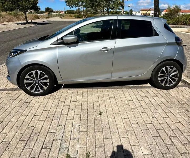 Renault Zoé • 2020 • 33,024 km 1