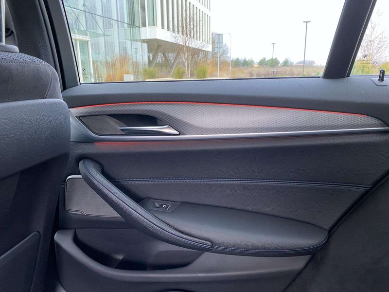 BMW 5 Series • 2017 • 139,000 km 10