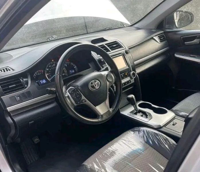 Toyota Camry • 2017 • 50,000 km 2