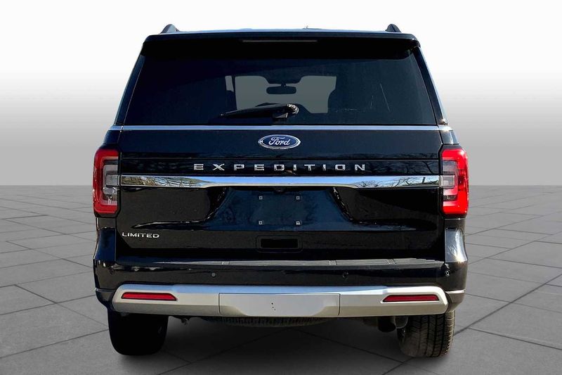 Ford Expedition • 2021 • 3,600 km 3