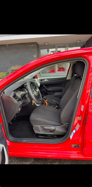 Volkswagen Polo • 2019 • 60,000 km 4