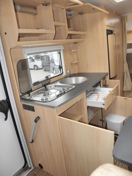 Fiat Ducato • 2011 • 74,000 km 12