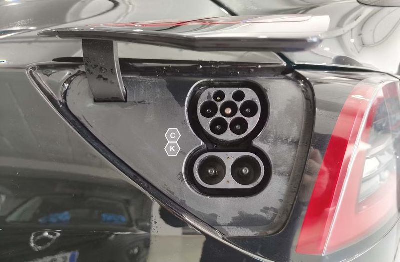 Tesla Model Y • 2023 • 39,514 km 6