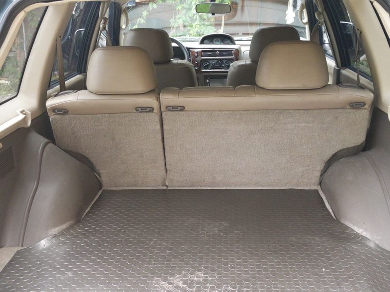 Mitsubishi Montero Sport • 2005 • 244,000 km 12