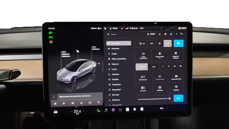 Tesla Model 3 • 2022 • 115,104 km 14