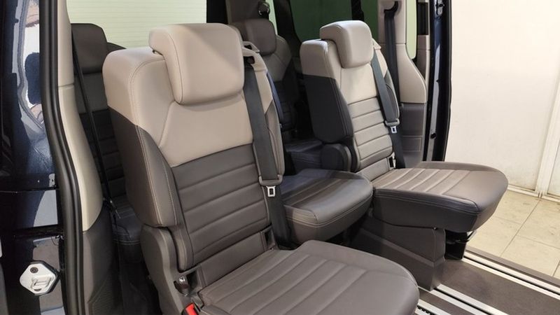 Volkswagen Multivan • 2024 • 3,979 km 31