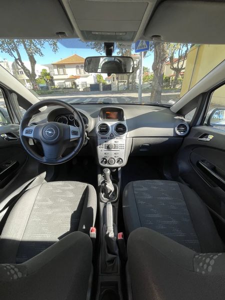 Opel Corsa • 2012 • 140,340 km 2