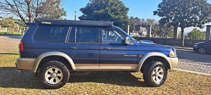 Mitsubishi Pajero Sport • 2000 • 193,000 km 2