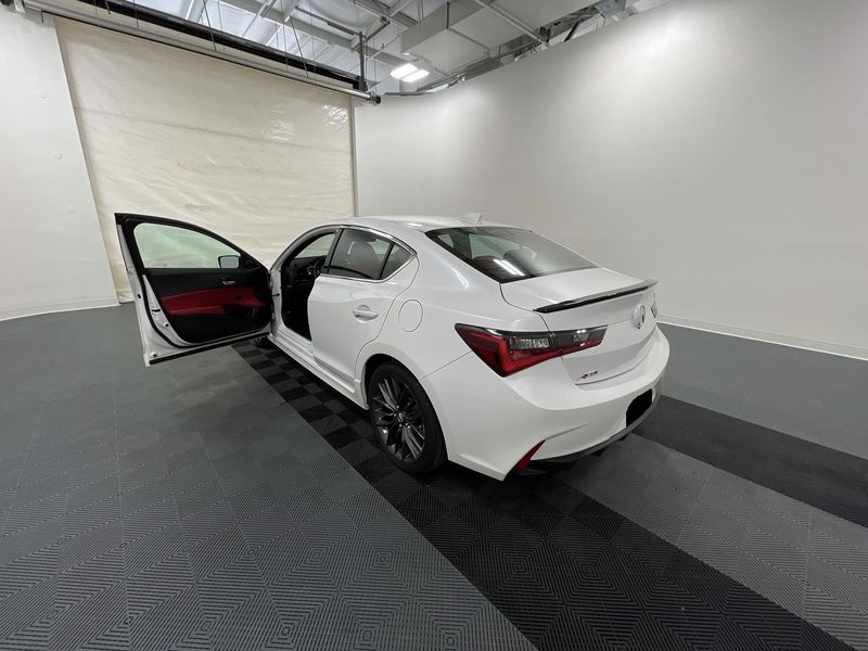 Acura ILX • 2019 • 10,852 km 4