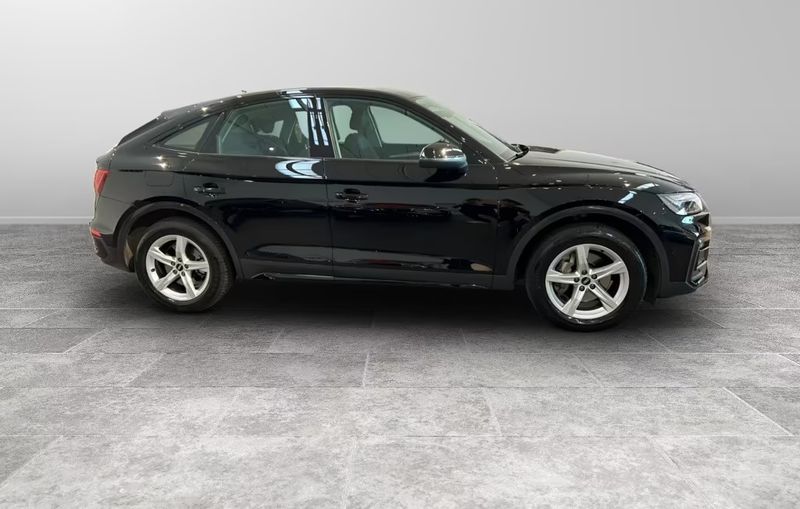 Audi Q5 • 2022 • 32,713 km 1